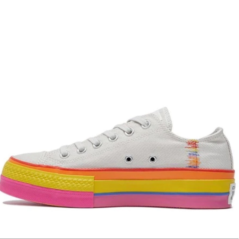 CONVERSE CHUCK TAYLOR ALL STAR LIFT RAINBOW VINTAGE WHITE SNEAKERS size 9